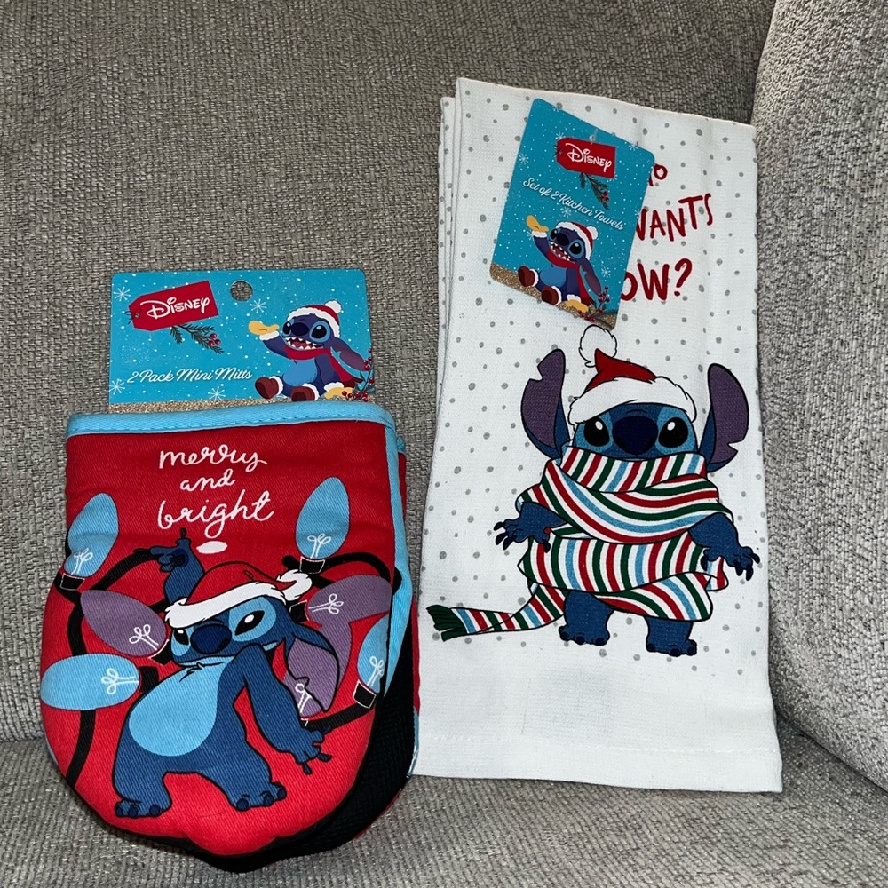 NEW! Lilo and Stitch Christmas Kitchen Set
